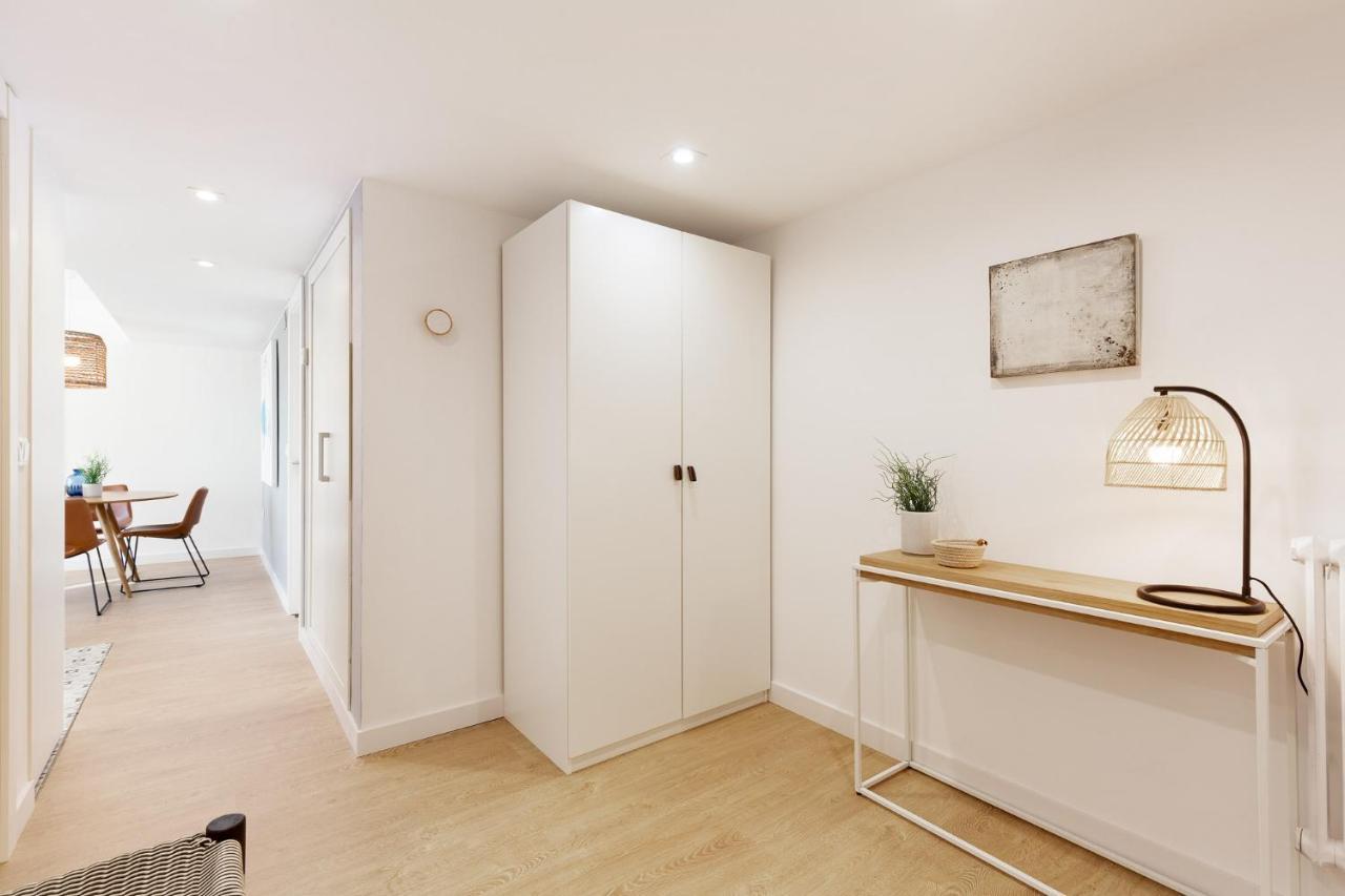 Mirador Del Ebro Apartment Zaragoza Bagian luar foto
