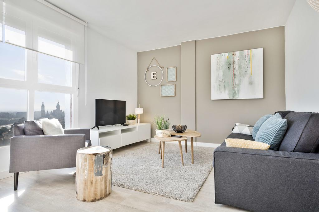Mirador Del Ebro Apartment Zaragoza Bagian luar foto